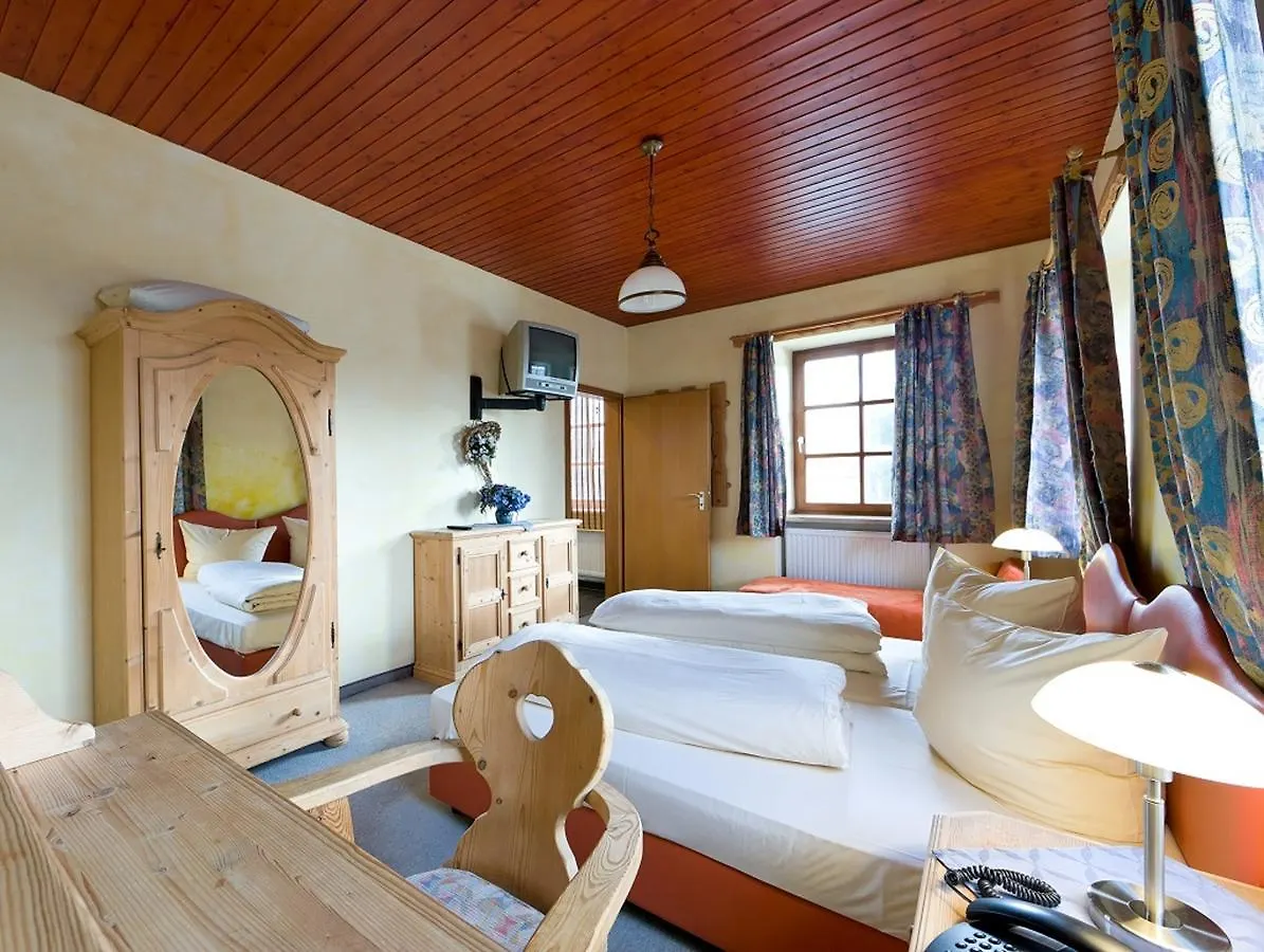 Gasthof Hotel Zur Insel Landshut 0*,  Germany